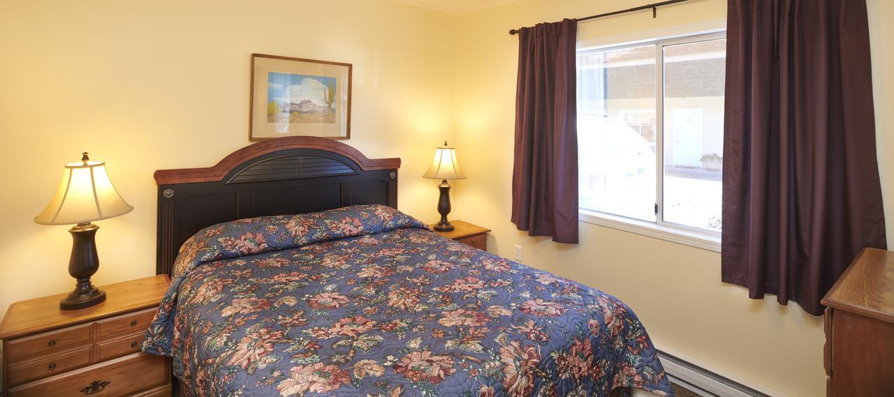 Black Sea Motel Penticton Exteriér fotografie