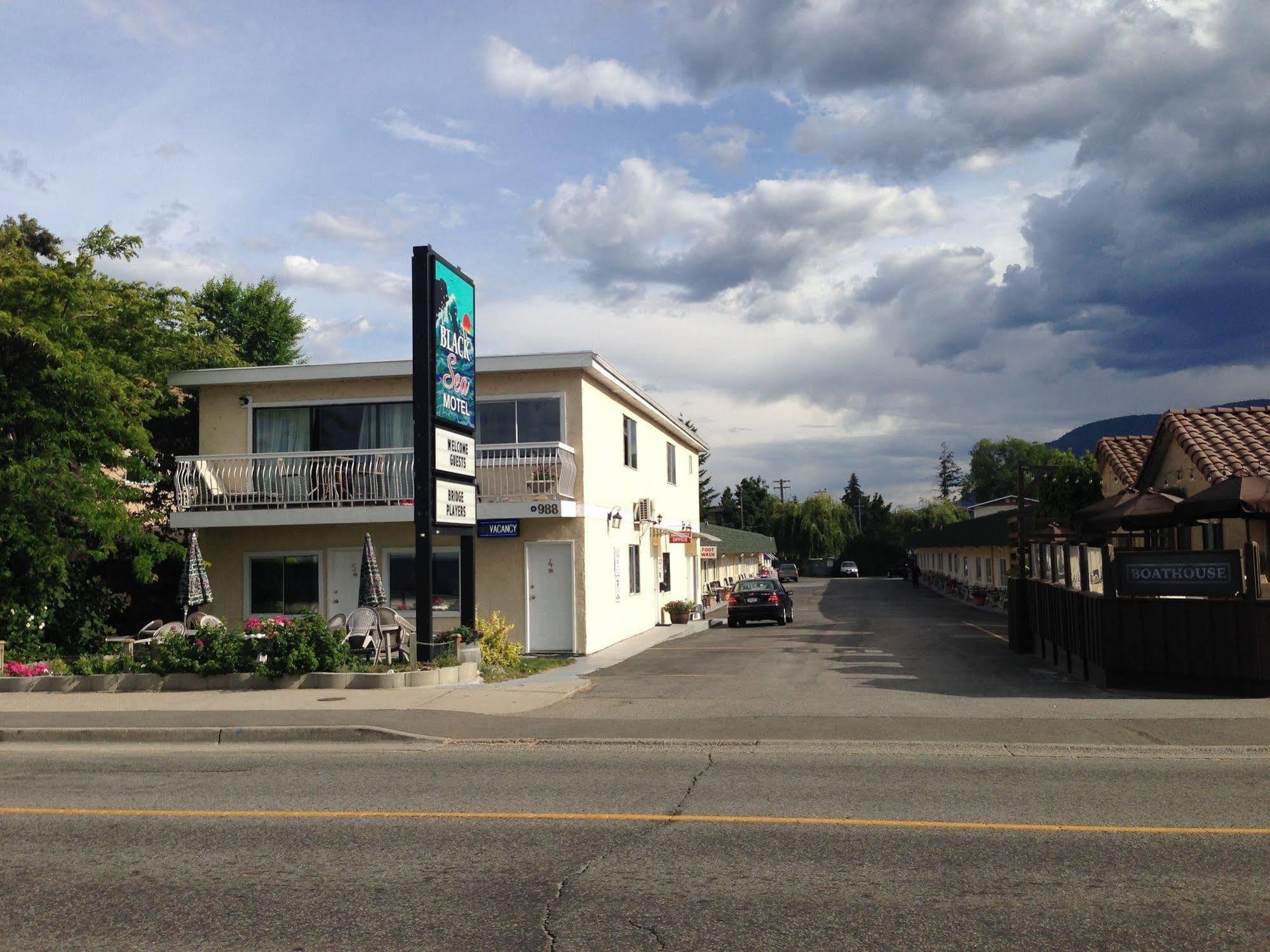 Black Sea Motel Penticton Exteriér fotografie